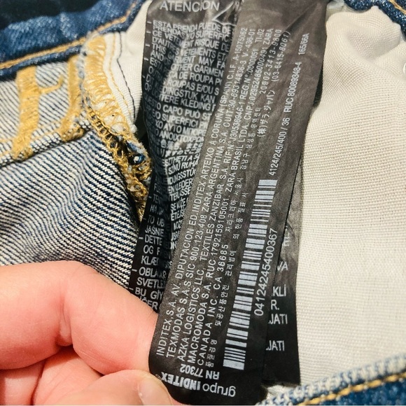 ZARA Sz 4 Mid Wash Boyfriend Style Light Wiskering High Rise Jeans - Picture 11 of 11